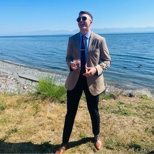 Meet your Posher, Nigel